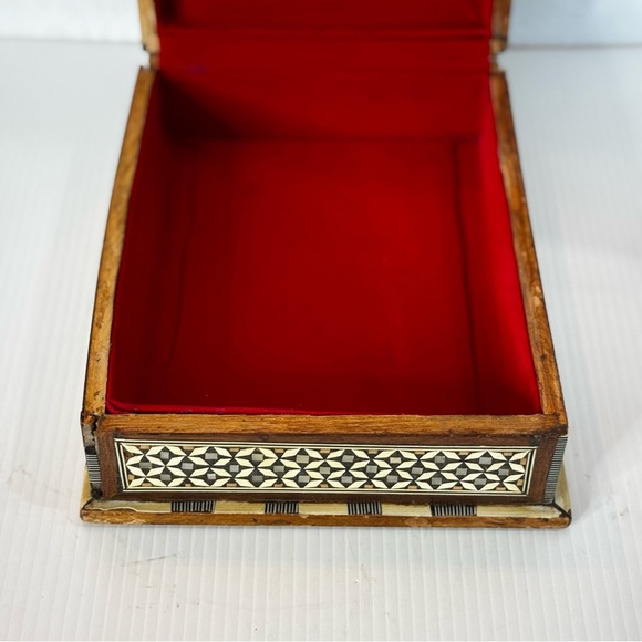 Middle Eastern Moroccan Moorish Inlaid Wooden Trinket Jewelry Box Side Hinge - Picture 8 of 16
